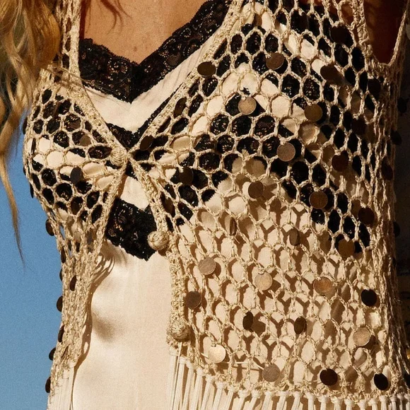 Metal Disc Fringe Vest - Picture 4 of 10